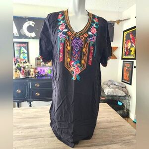 NWT Embroidered Tunic Dress
